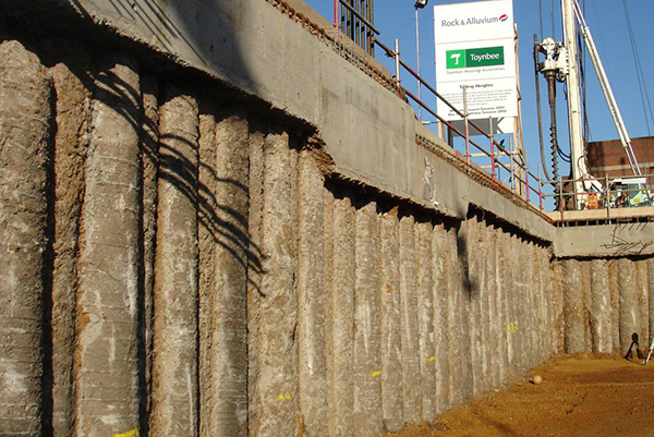 Muro de contenção Estaca prancha Construção Estacionamento